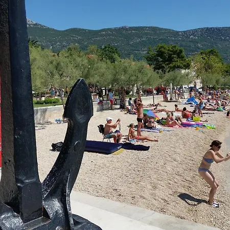 Volat Beaches * Kaštela